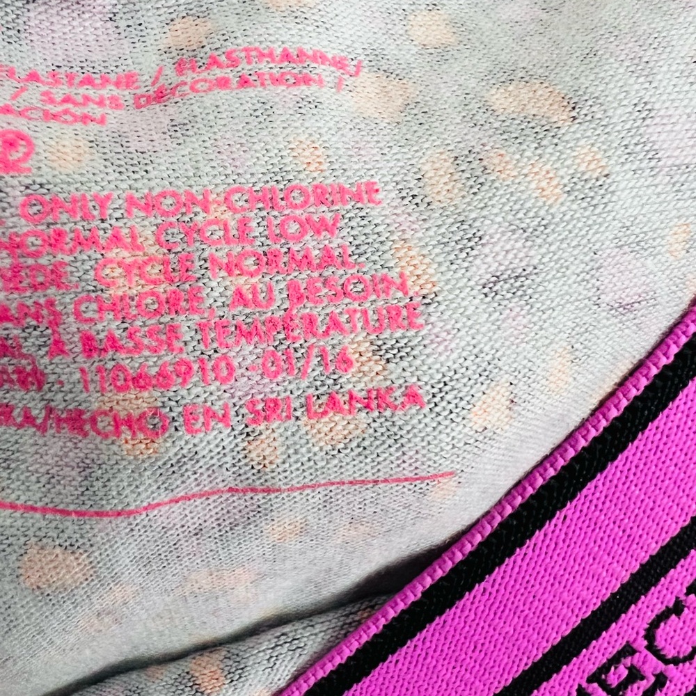 Victoria’s Secret Shortie Pantie Large - Picture 5 of 6